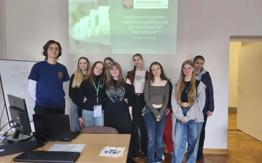 Zdjęcie grupowe uczestników warsztatów